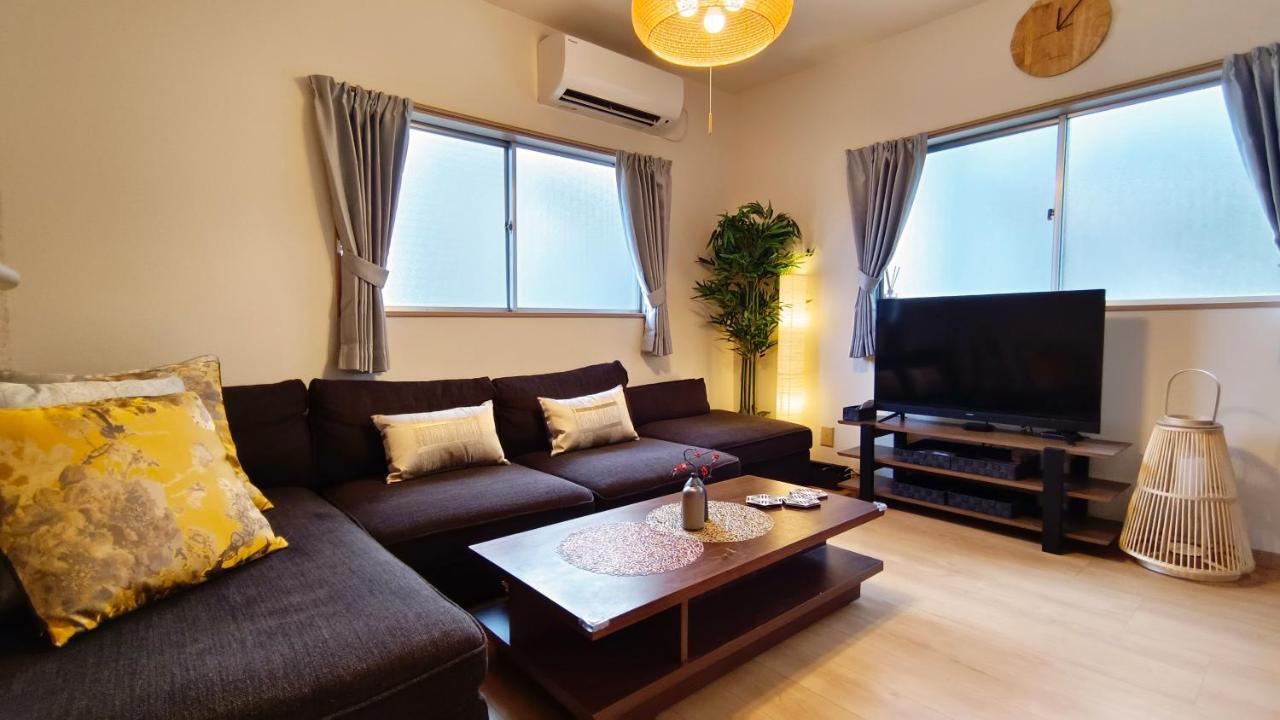 Tsukiyume Kan - House With Parking, 10Mins To Usj, Tennoji, Namba Osaka Exterior foto
